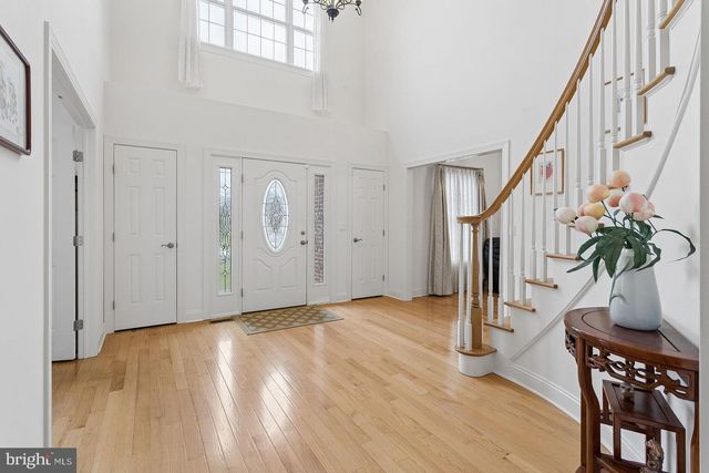 11 PETRIK FARM RD, Hillsborough, NJ 08844