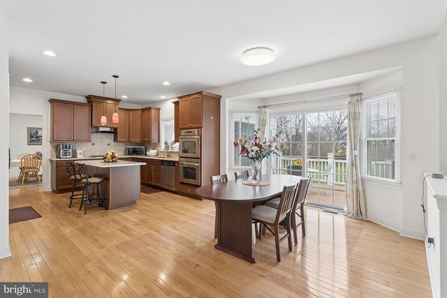 11 PETRIK FARM RD, Hillsborough, NJ 08844