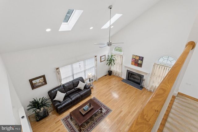 11 PETRIK FARM RD, Hillsborough, NJ 08844