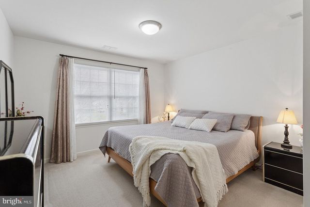 11 PETRIK FARM RD, Hillsborough, NJ 08844