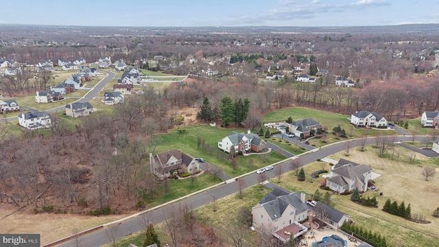 11 PETRIK FARM RD, Hillsborough, NJ 08844