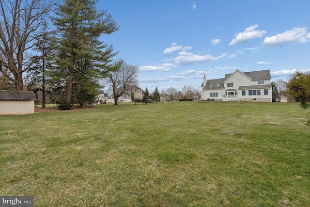 11 PETRIK FARM RD, Hillsborough, NJ 08844