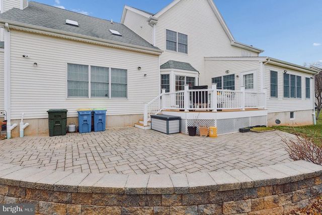 11 PETRIK FARM RD, Hillsborough, NJ 08844