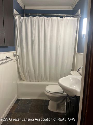 2201 Bertha Street, Holt, MI 48842