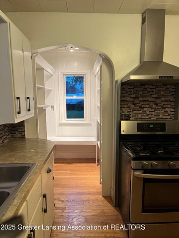 2201 Bertha Street, Holt, MI 48842