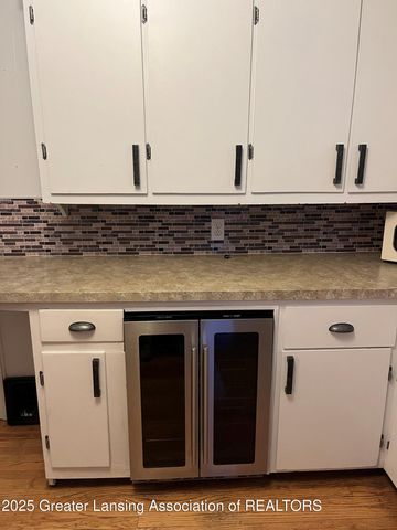 2201 Bertha Street, Holt, MI 48842