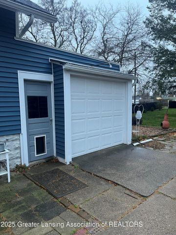 2201 Bertha Street, Holt, MI 48842