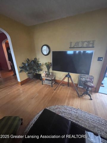 2201 Bertha Street, Holt, MI 48842