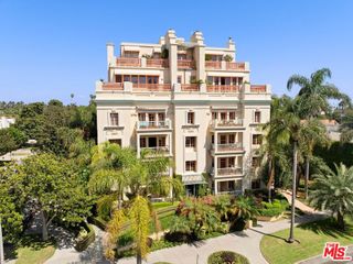 603 Ocean Avenue 2A, Santa Monica, CA 90402