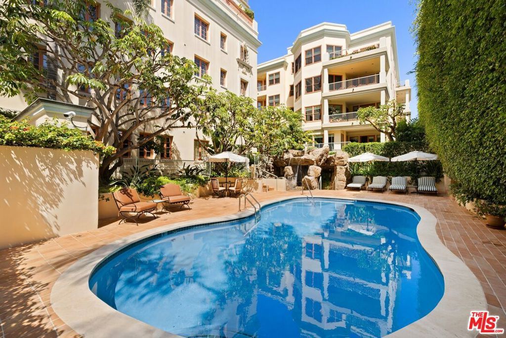 603 Ocean Avenue 2A, Santa Monica, CA 90402 — photo 2