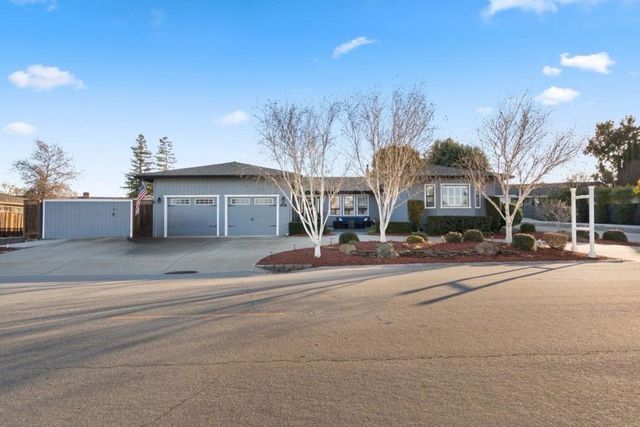 260 Donald Drive, Hollister, CA 95023