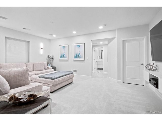 16617 Dry Camp Dr, Parker, CO 80134