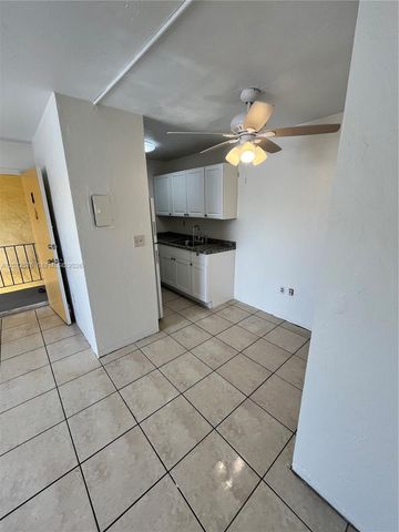 12905 Arch Creek Road 8, North Miami, FL 33161