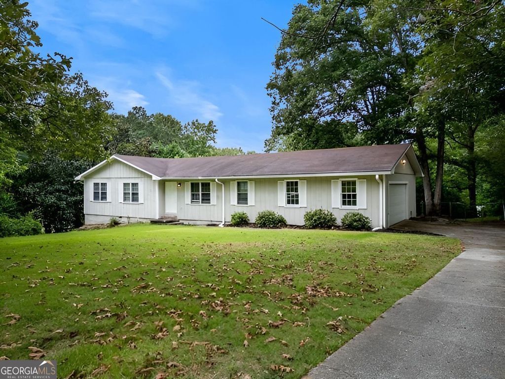 2460 Rolling Acres Drive SW, Conyers, GA 30094 — exterior