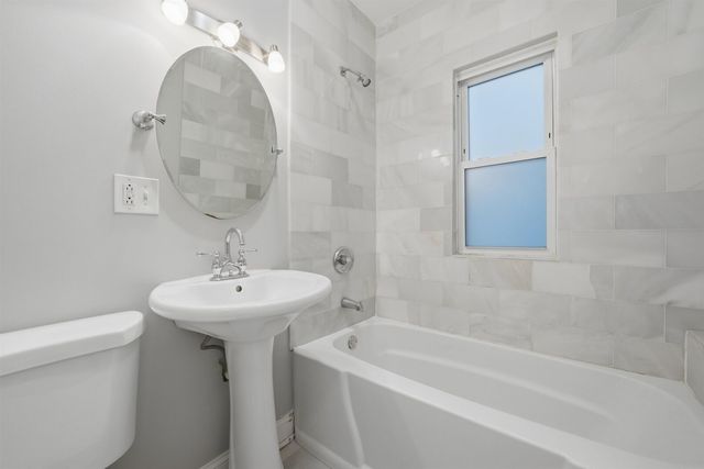 1404 Elgin Avenue, Forest Park, IL 60130