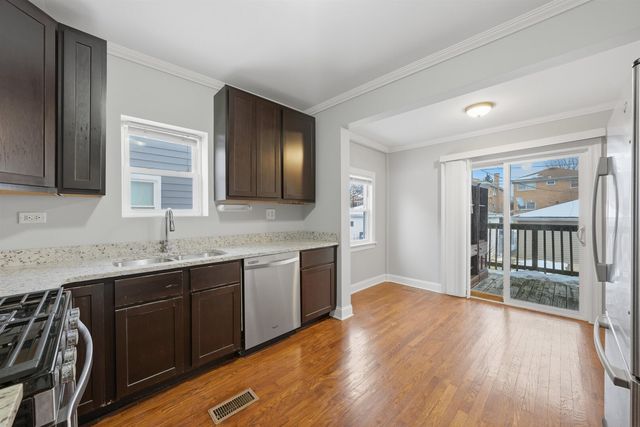 1404 Elgin Avenue, Forest Park, IL 60130