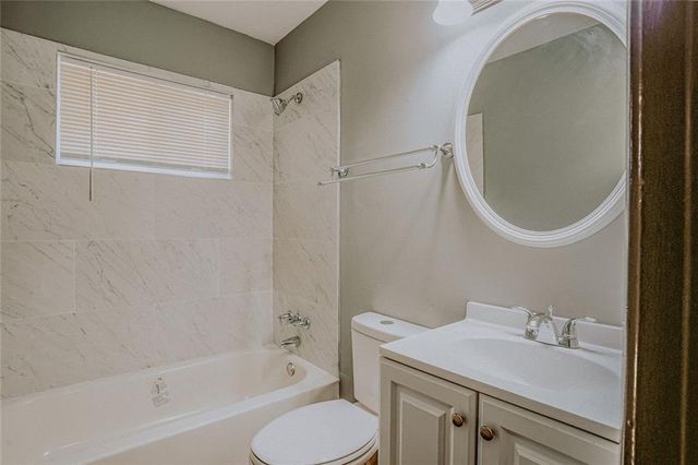 2877 Whispering Hills Drive, Atlanta, GA 30341