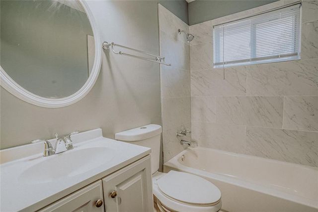 2877 Whispering Hills Drive, Atlanta, GA 30341