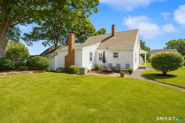 45 Rockwell Avenue, Waterbury, CT 06708