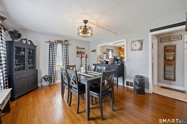 45 Rockwell Avenue, Waterbury, CT 06708