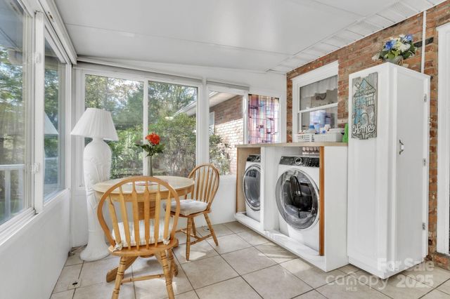 219 Raintree Drive, Hendersonville, NC 28791