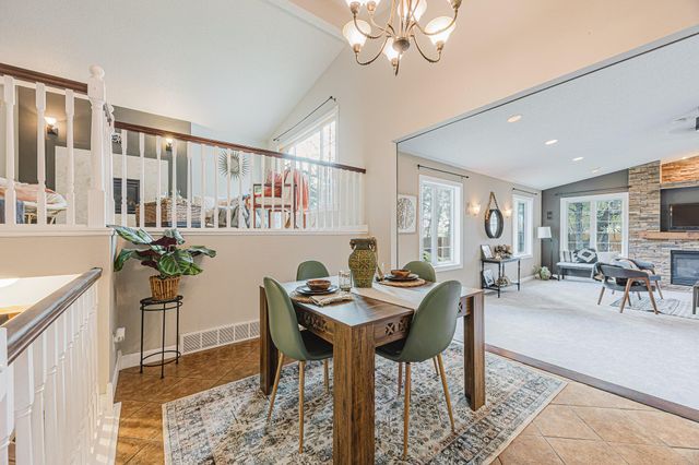 2202 15th Avenue S, Fargo, ND 58103