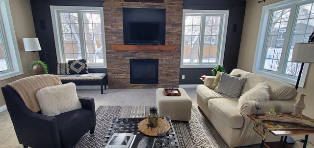 2202 15th Avenue S, Fargo, ND 58103