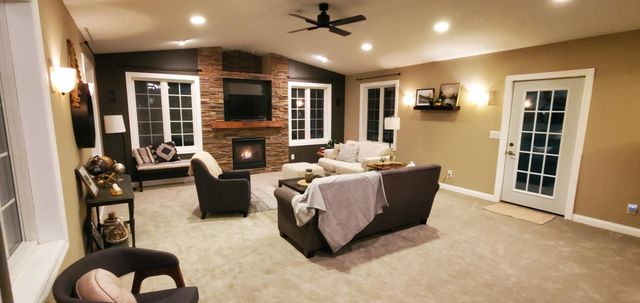 2202 15th Avenue S, Fargo, ND 58103