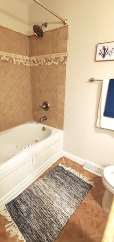 2202 15th Avenue S, Fargo, ND 58103