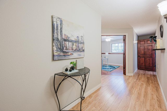 2202 15th Avenue S, Fargo, ND 58103