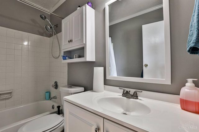 1610 Gelhot Drive, Fairfield, OH 45014