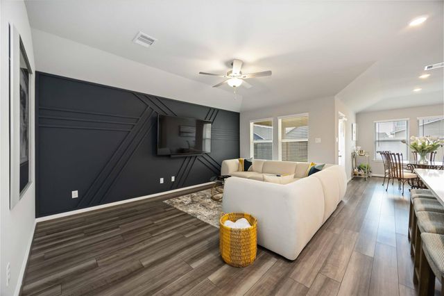 6910 Lebec Drive, Rosharon, TX 77583