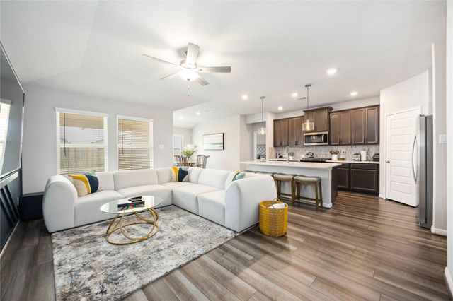 6910 Lebec Drive, Rosharon, TX 77583