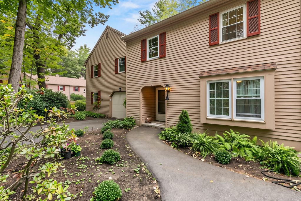 3 Ashlar Court 3, Portland, ME 04103 — photo 2