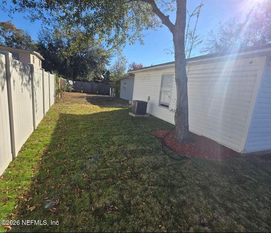 1655 UNION Street W, Jacksonville, FL 32209