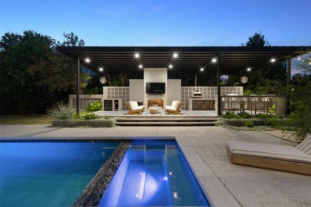204 Westbrook DR, Austin, TX 78746