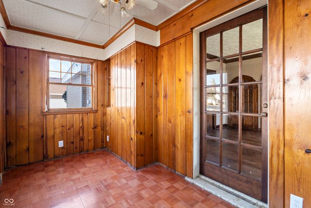 1222 Central Avenue, Anderson, IN 46016