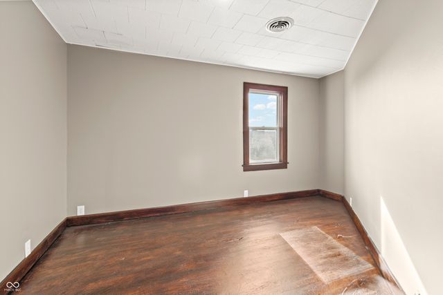 1222 Central Avenue, Anderson, IN 46016