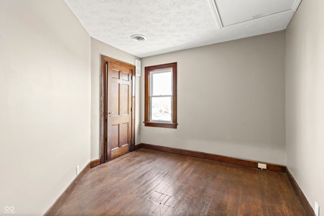 1222 Central Avenue, Anderson, IN 46016