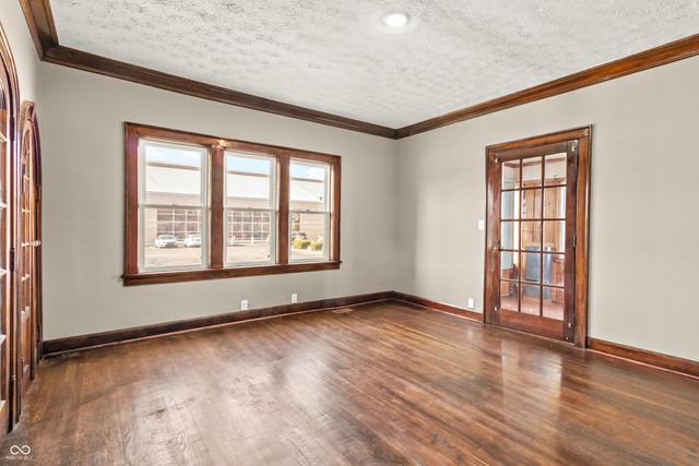 1222 Central Avenue, Anderson, IN 46016