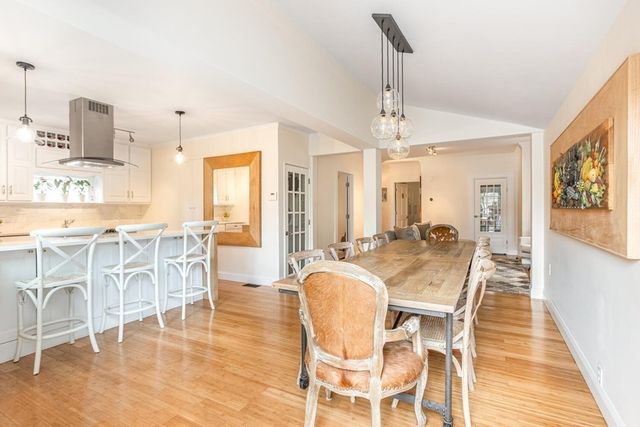 34 Everett Ave 1, Somerville, MA 02145