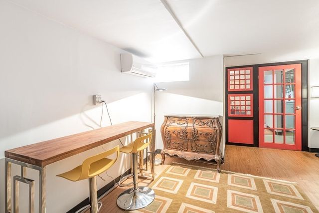 34 Everett Ave 1, Somerville, MA 02145