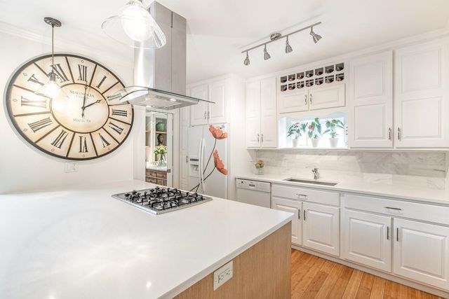34 Everett Ave 1, Somerville, MA 02145
