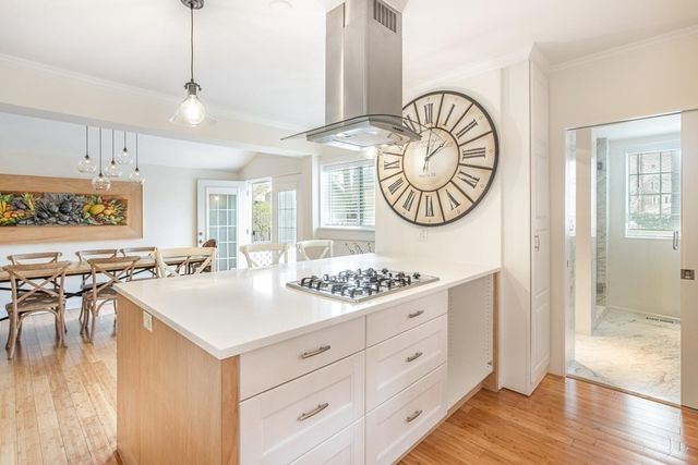 34 Everett Ave 1, Somerville, MA 02145