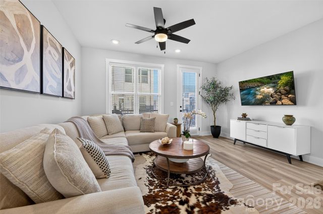 5026 Tiny Lane, Charlotte, NC 28203