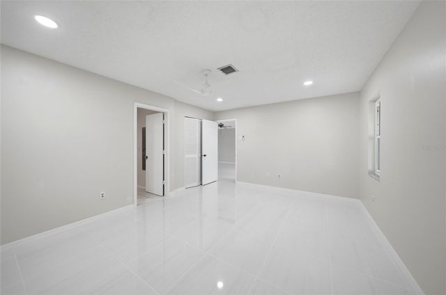 49 SANDSTONE CIRCLE, Venice, FL 34293