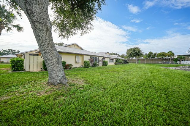 49 SANDSTONE CIRCLE, Venice, FL 34293