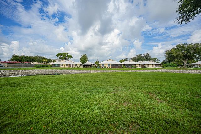 49 SANDSTONE CIRCLE, Venice, FL 34293