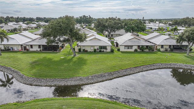 49 SANDSTONE CIRCLE, Venice, FL 34293