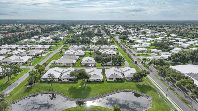 49 SANDSTONE CIRCLE, Venice, FL 34293